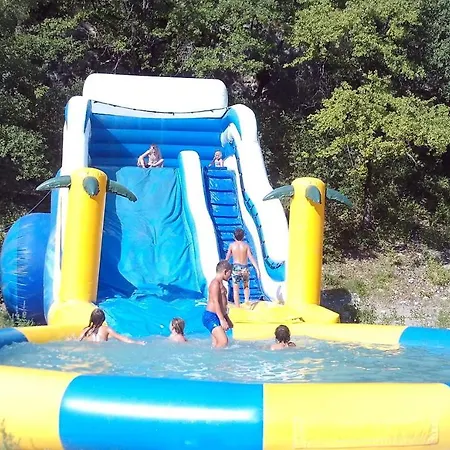 Domaine De Bois Joli Holiday home *