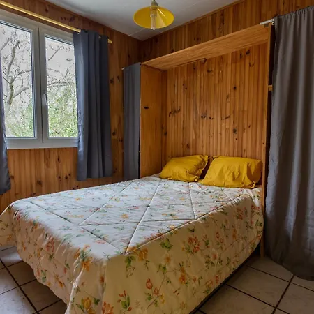 Domaine De Bois Joli Holiday home